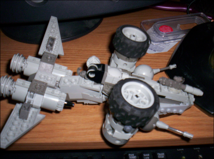 j10_steed-underside.png