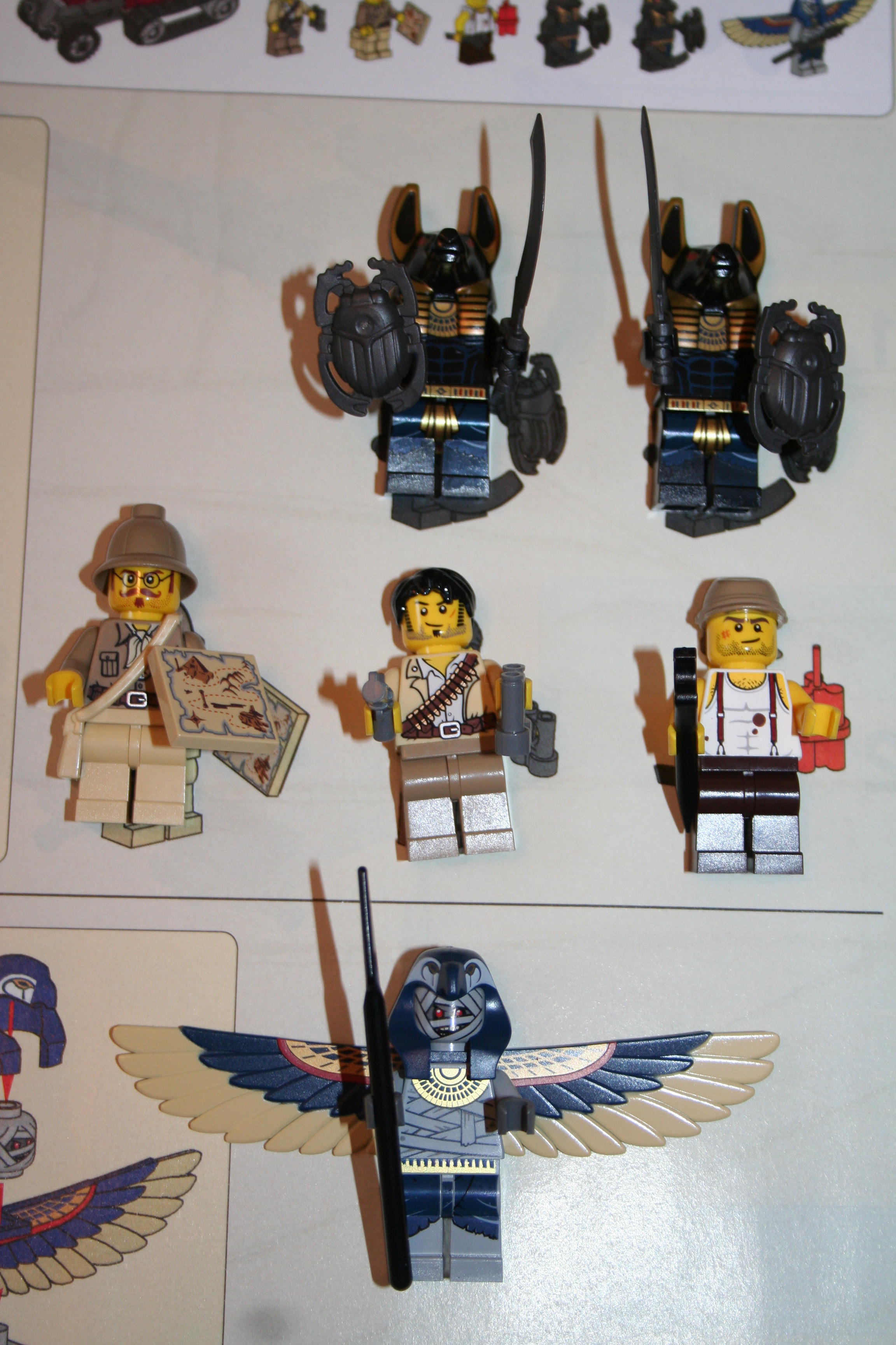 minifigs.jpg