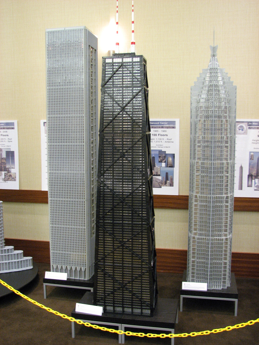 brickworld1735.jpg