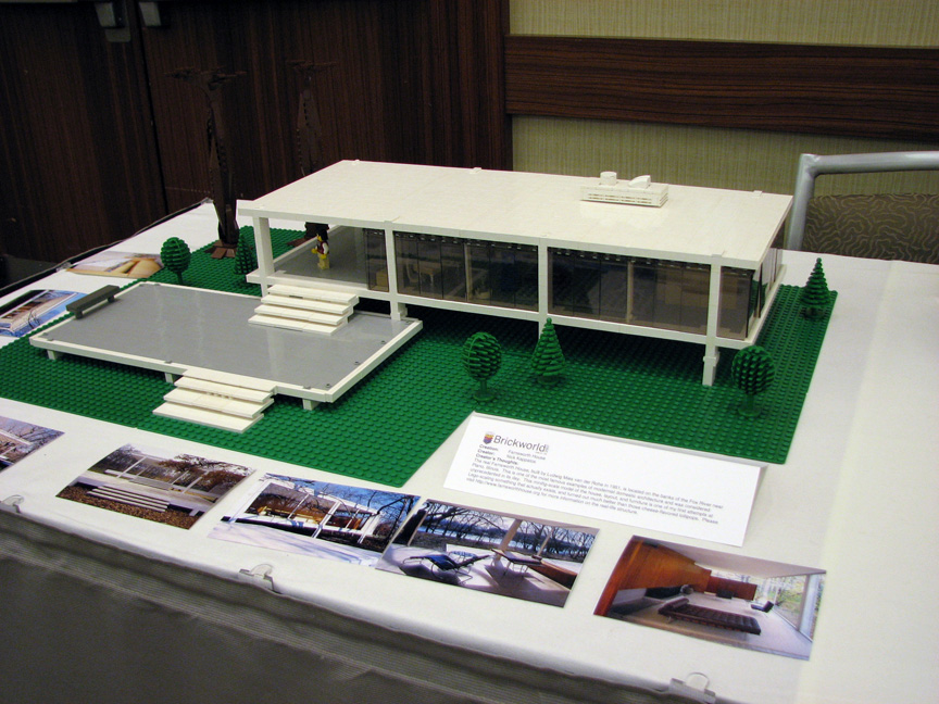 brickworld1989.jpg