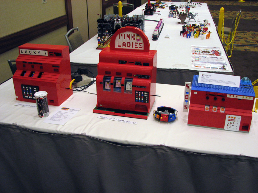 brickworld1574.jpg
