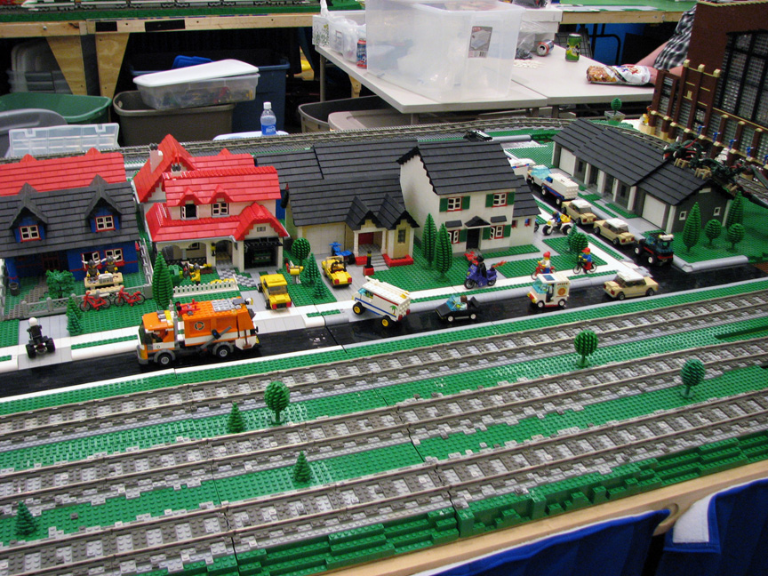 brickworldindylug1475.jpg