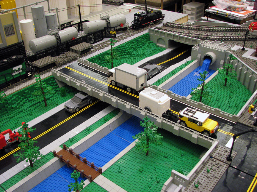 brickworldindylug1753.jpg