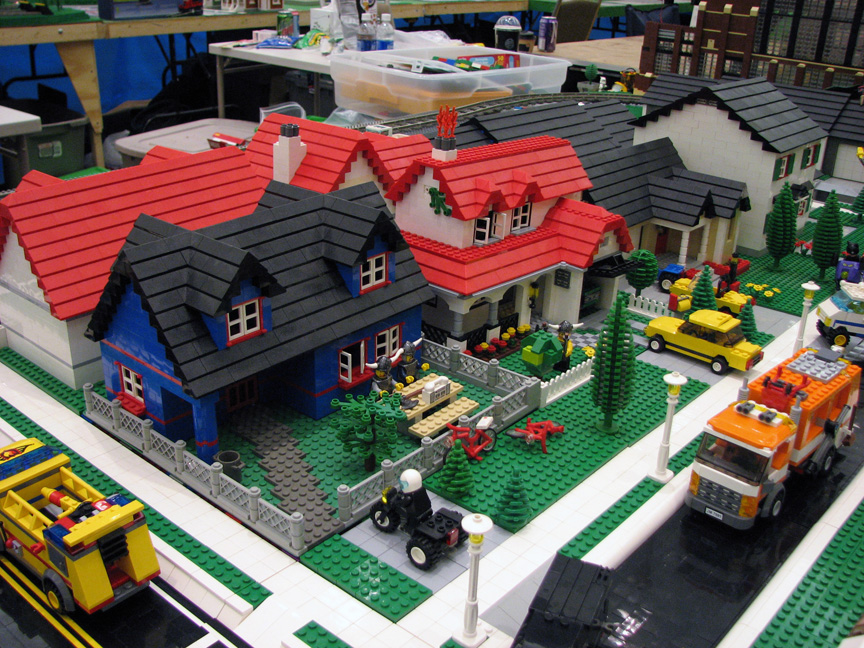 brickworldmichiana1797.jpg