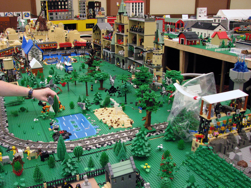 brickworldniltc1903.jpg