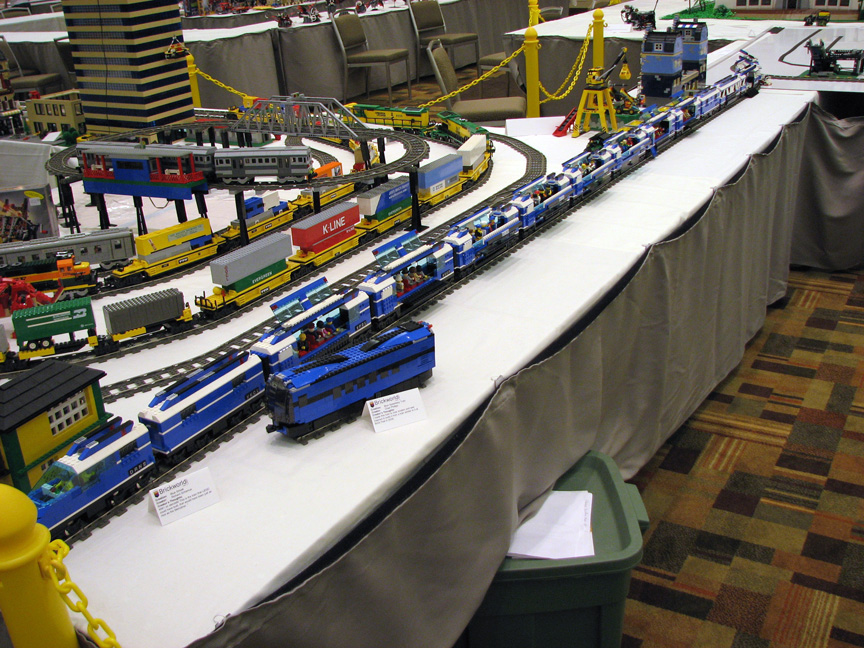 brickworldtrain1921.jpg