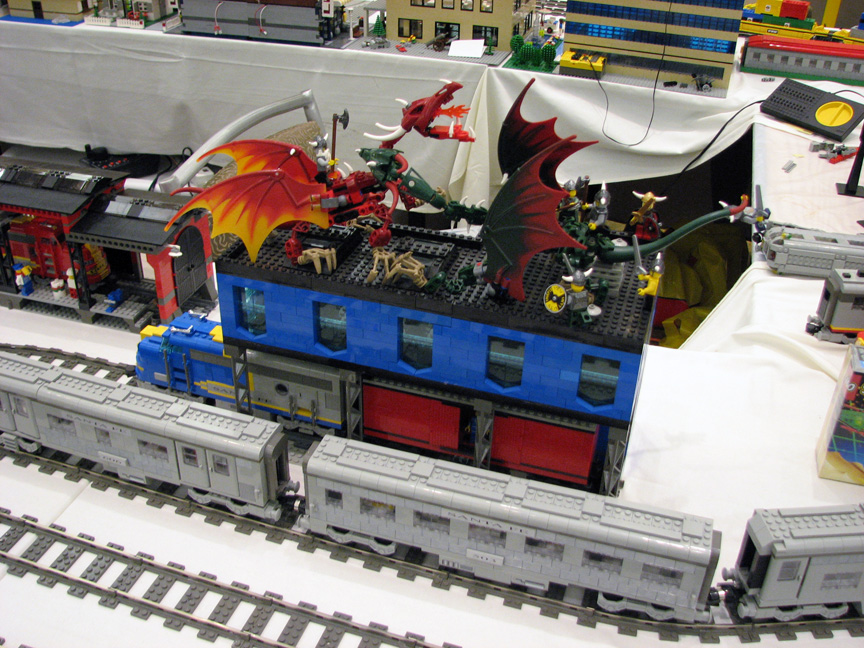 brickworldtrain1924.jpg