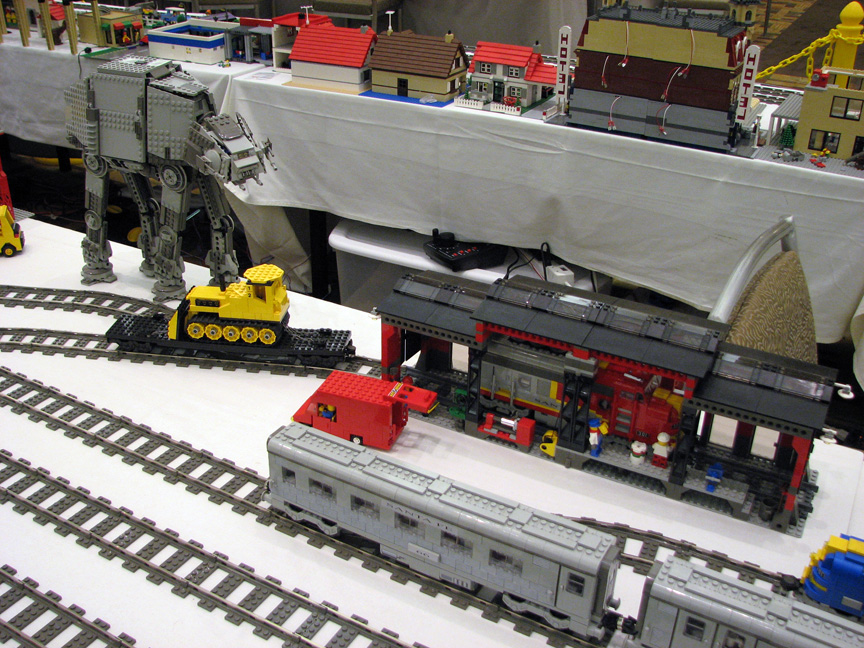 brickworldtrain1925.jpg
