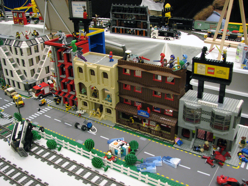 brickworldtrain1939.jpg