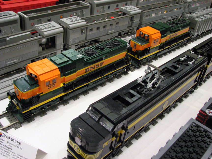 brickworldtrain2038.jpg