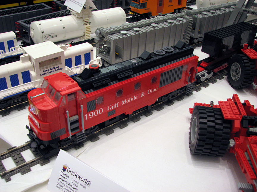 brickworldtrain2042.jpg