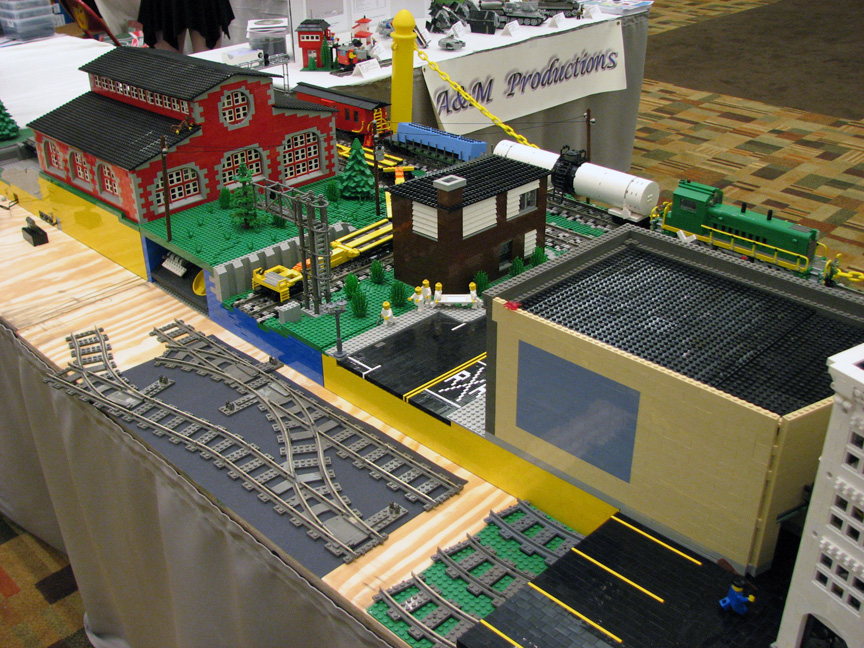 brickworldtrain2058.jpg