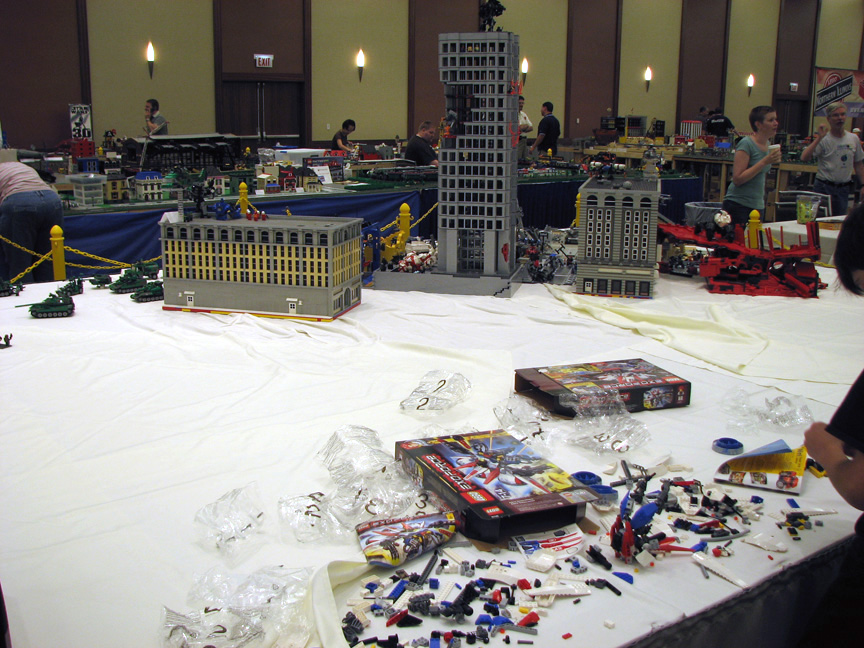brickworld1421.jpg