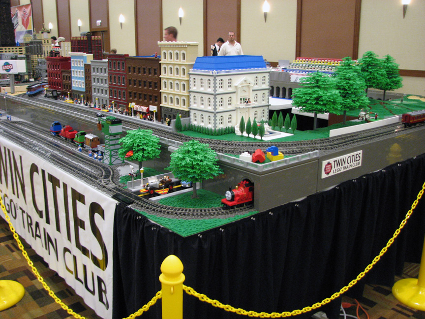 brickworld1458.jpg