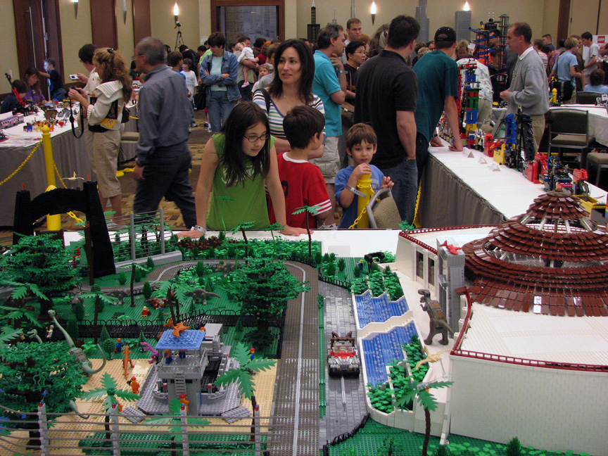 brickworld1539.jpg