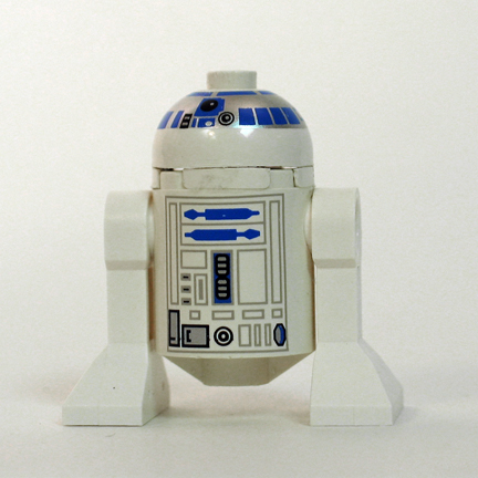 r2looksright.jpg