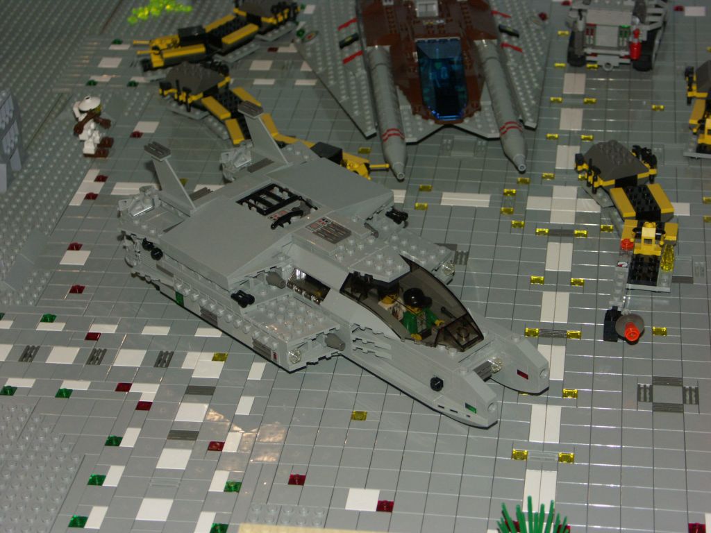 spaceship3.jpg