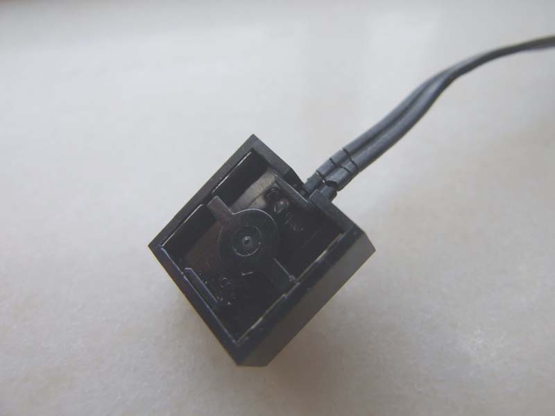 9vwire1.jpg