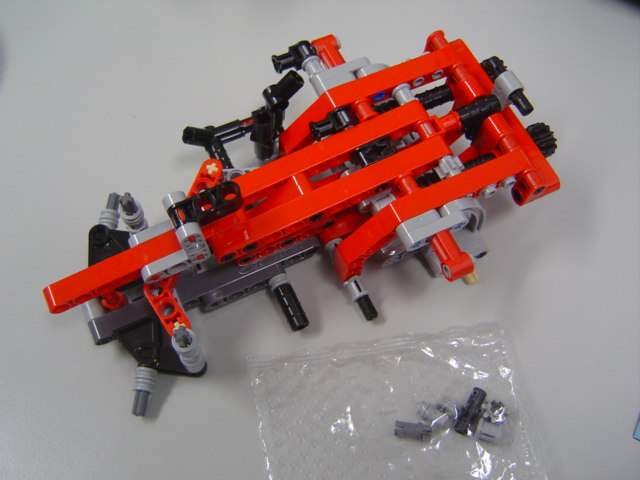 8283d.jpg