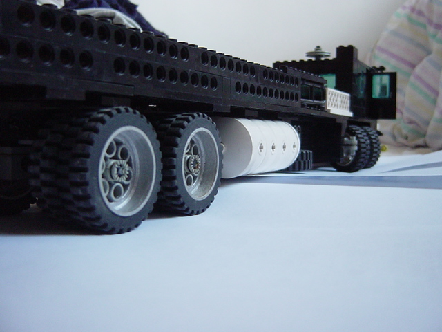 06_from_rear.jpg