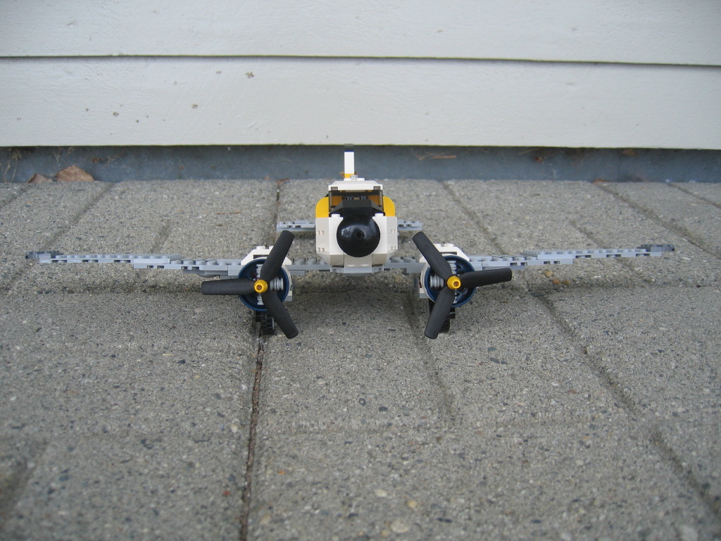 005-airplanefront.jpg