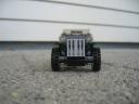 013-jeepfront.jpg