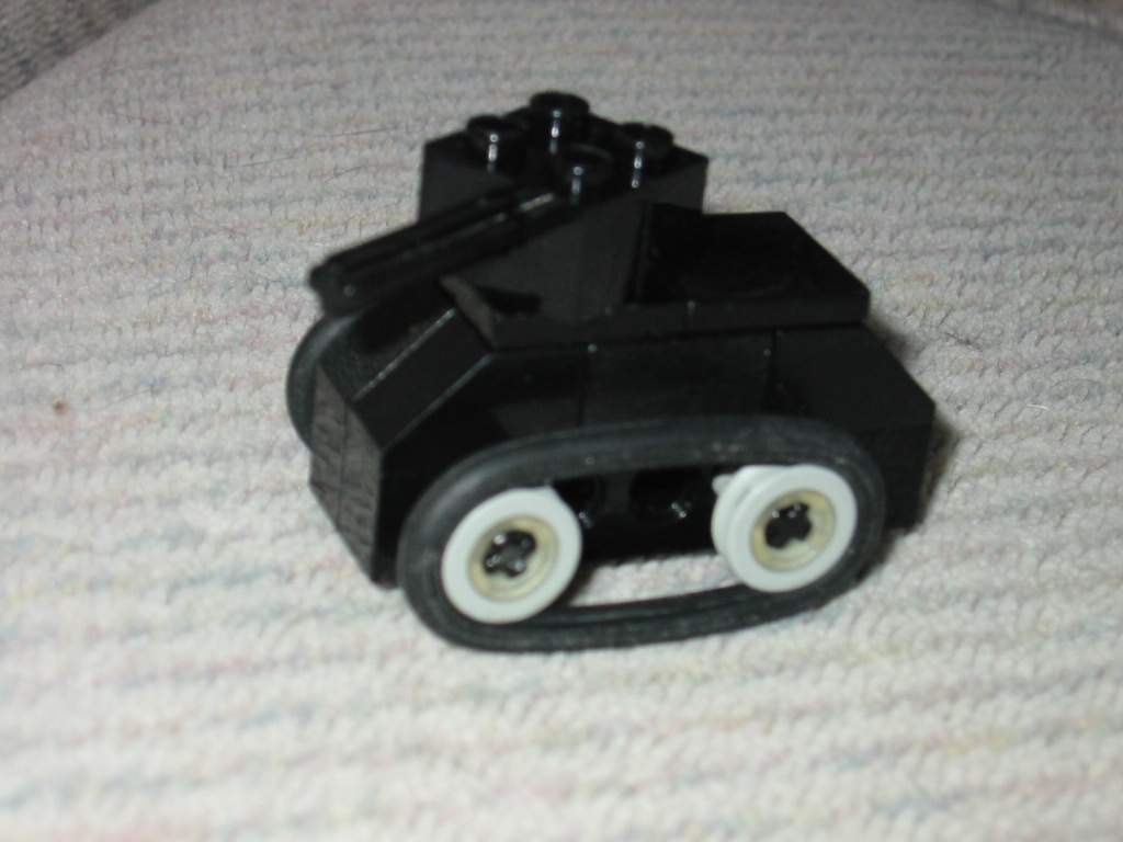tanks_photo01.jpg