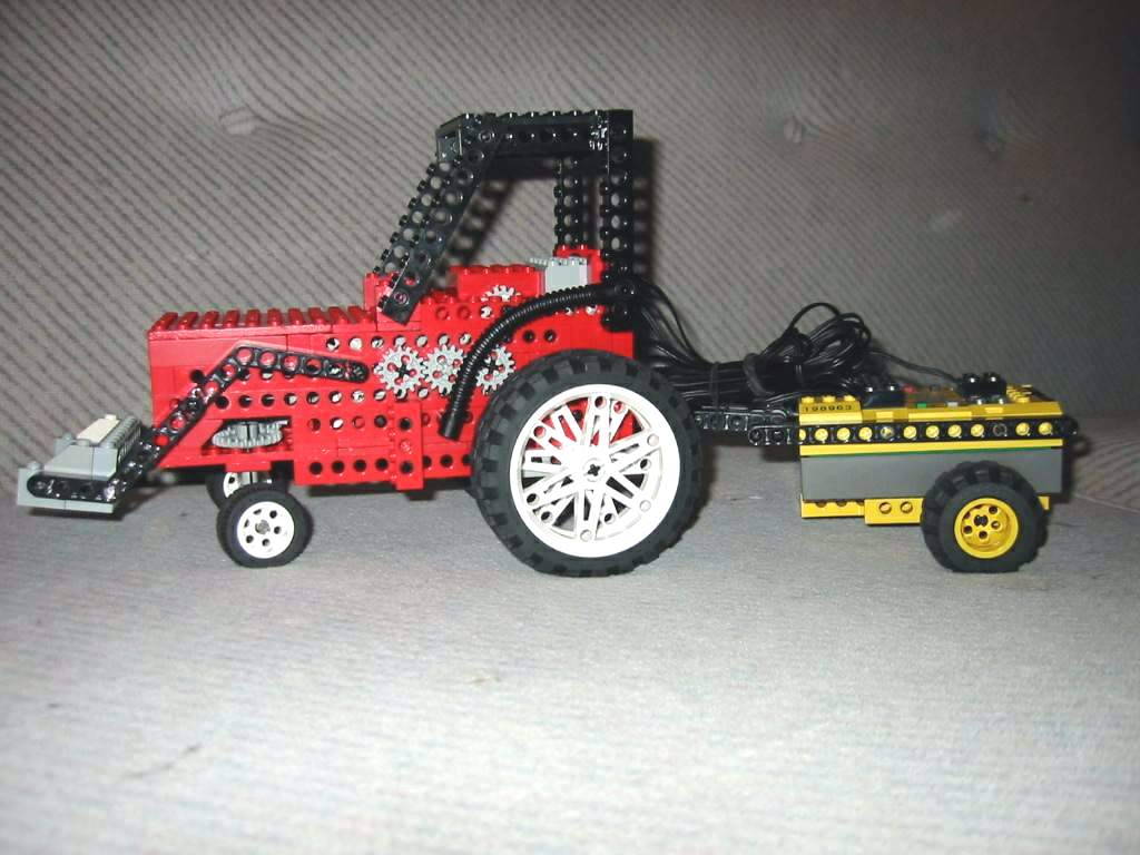 tracktor_photo02.jpg