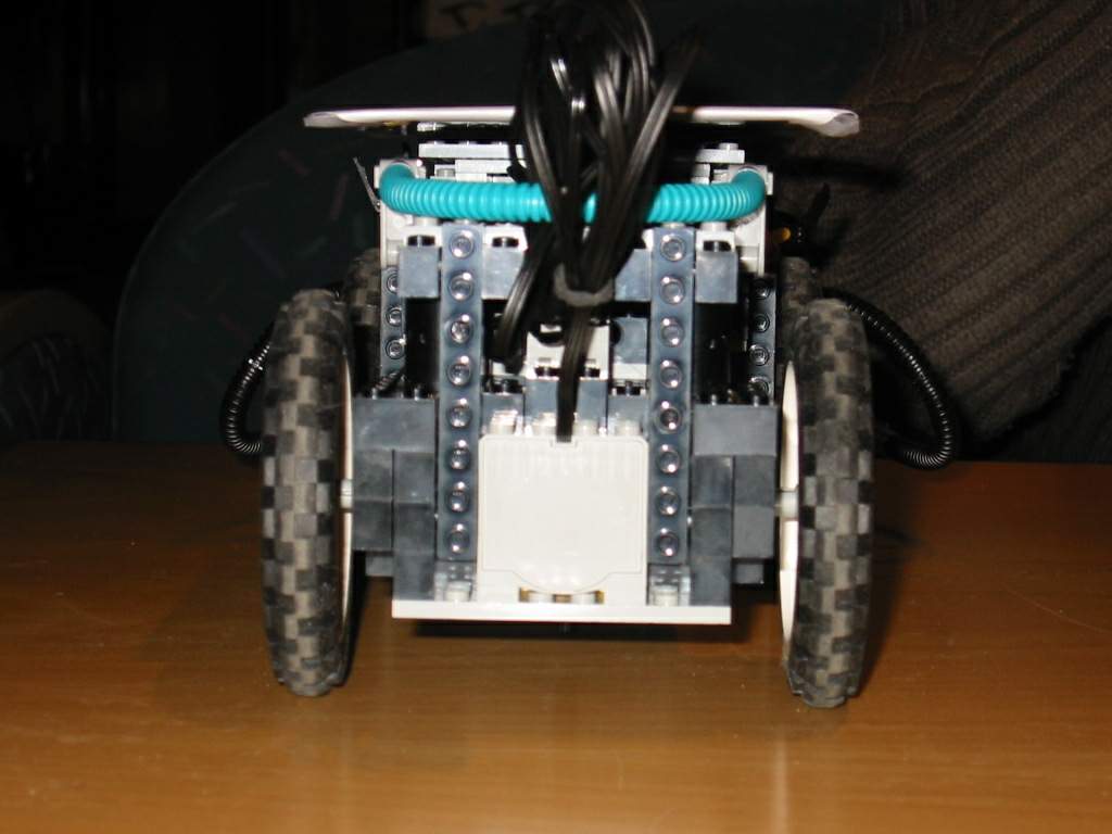 105-0546_img.jpg
