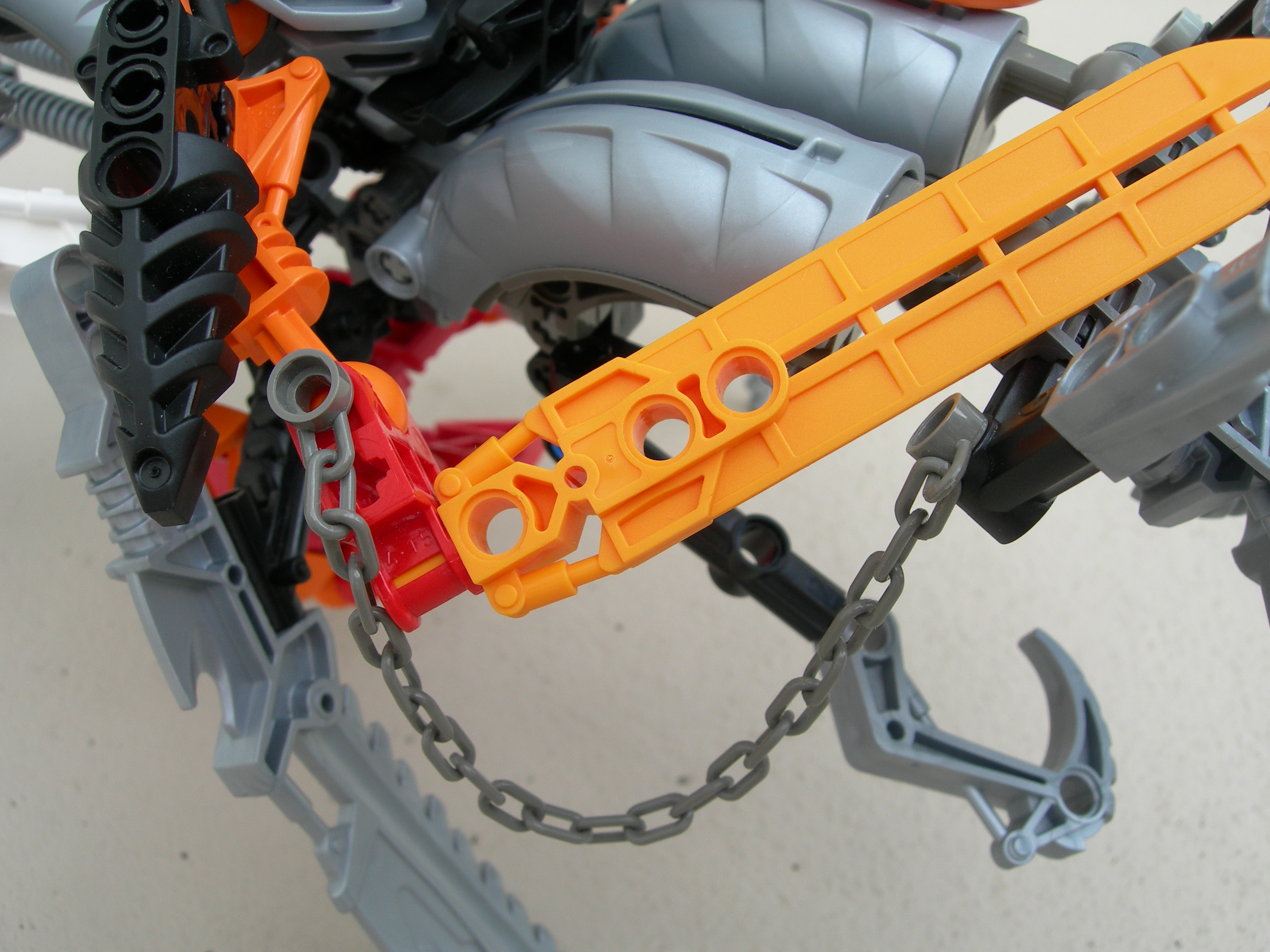chain_attachment.jpg