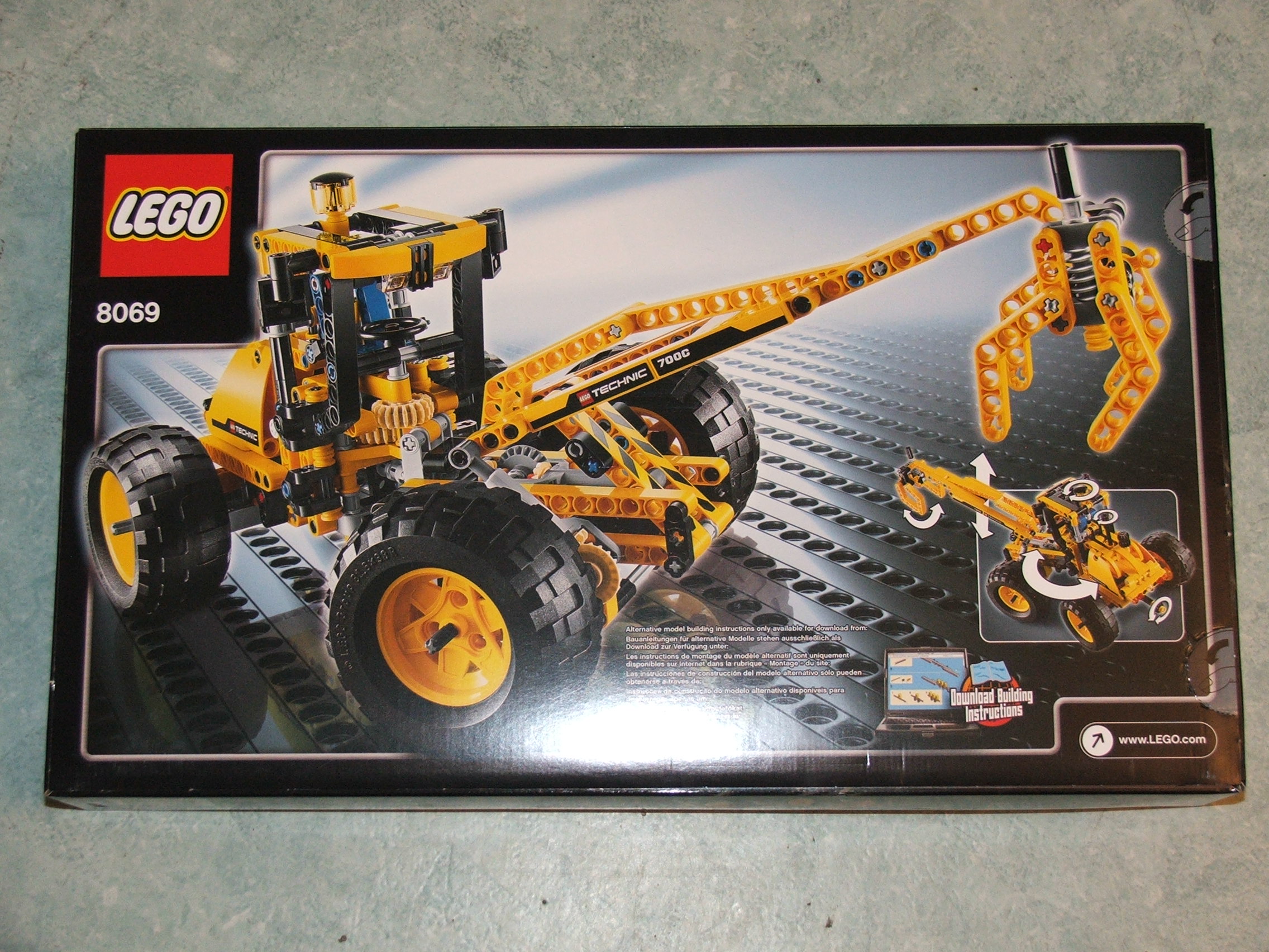 8069-2.jpg