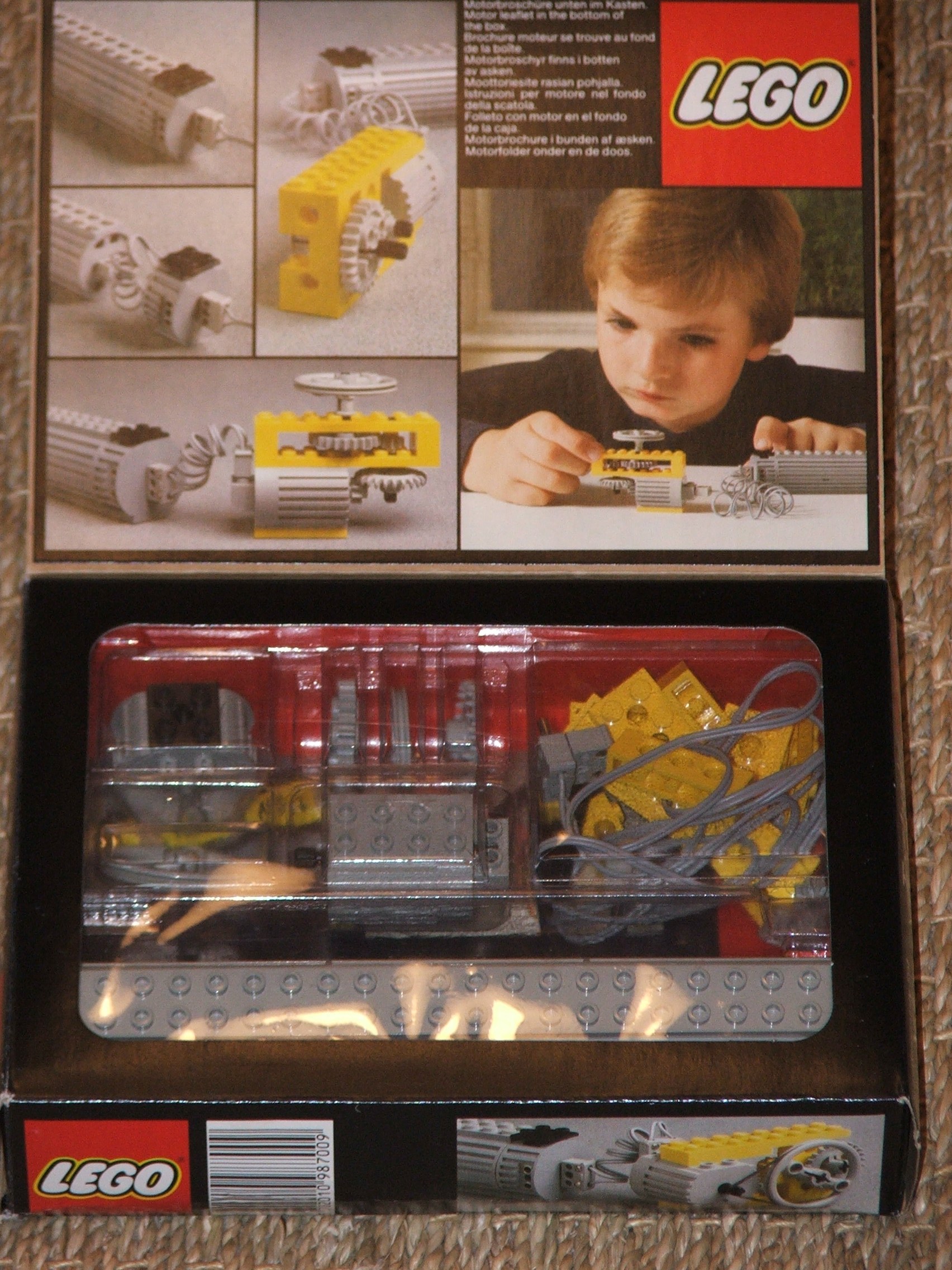 8700-3.jpg