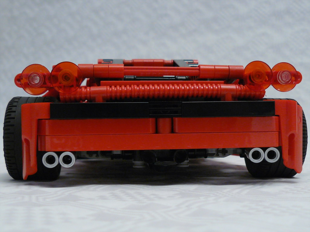 small_enzo_6.jpg