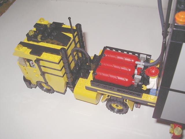 03.jpg