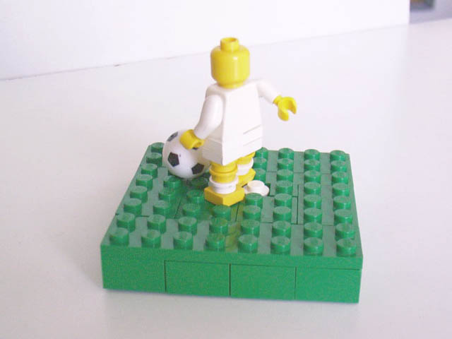 889_por-fra_zidane_penalty.jpg