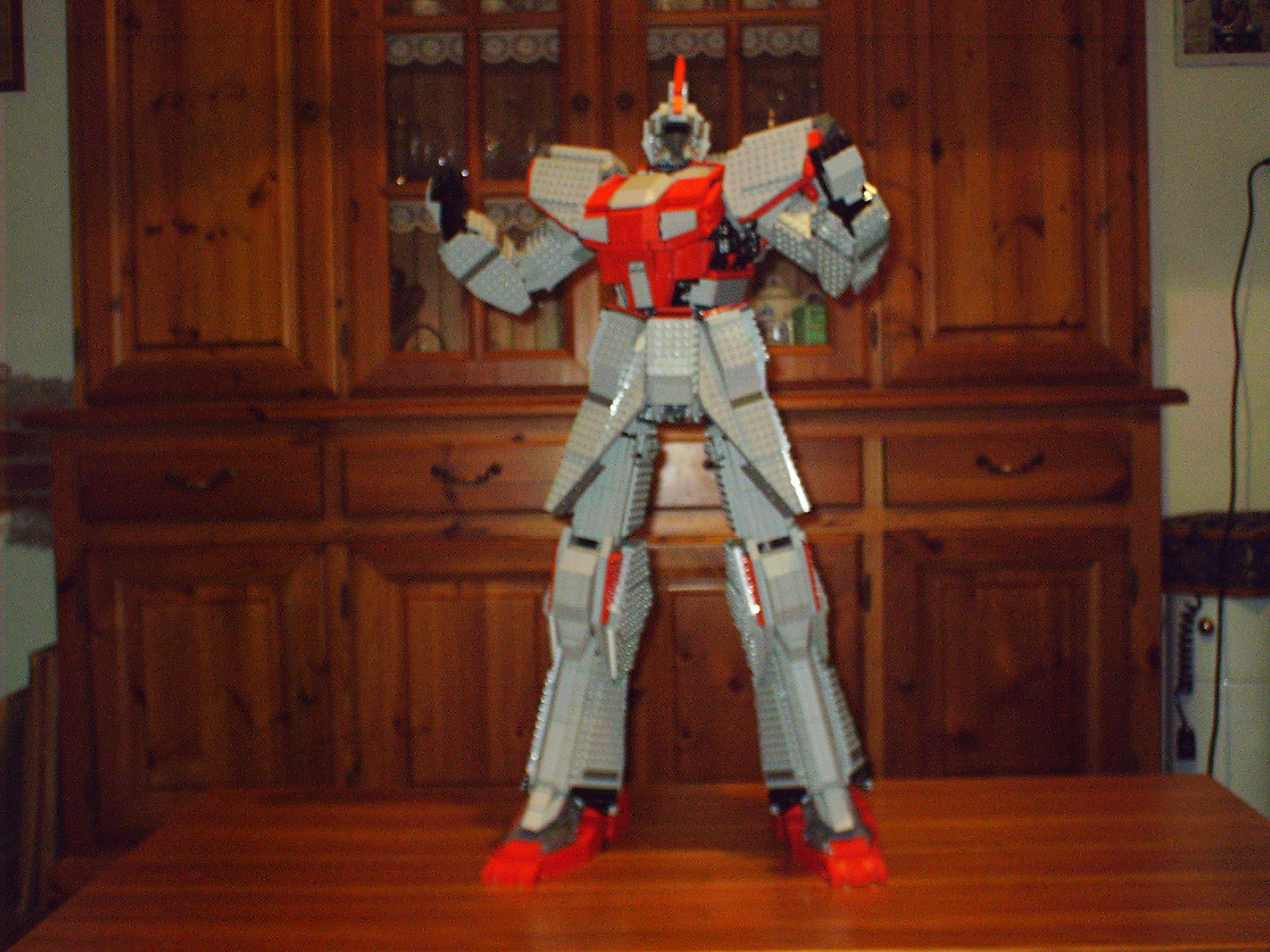 1a_teknomeka_gundam_imag0001.jpg