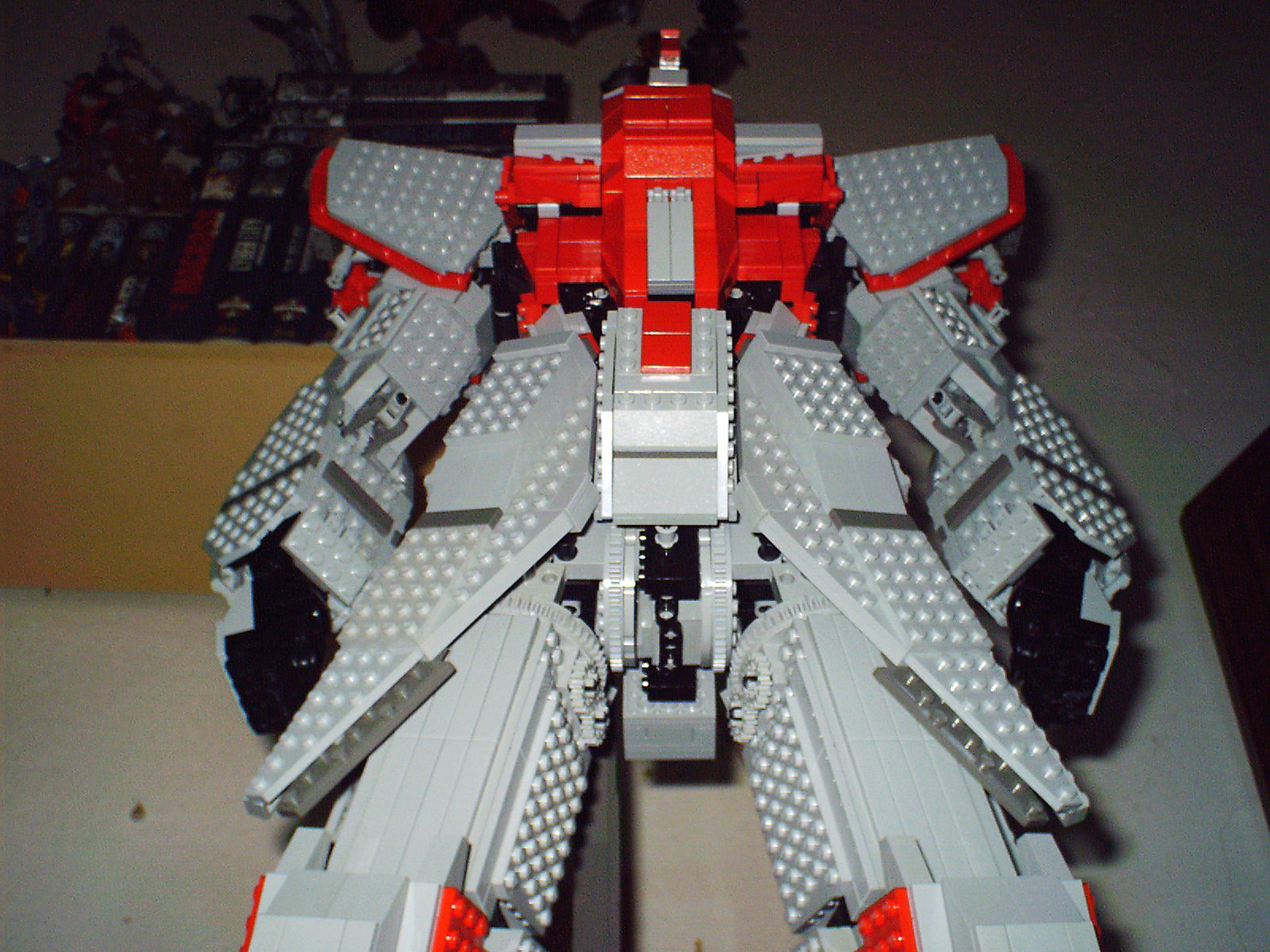 teknomeka_gundam_imag0006.jpg
