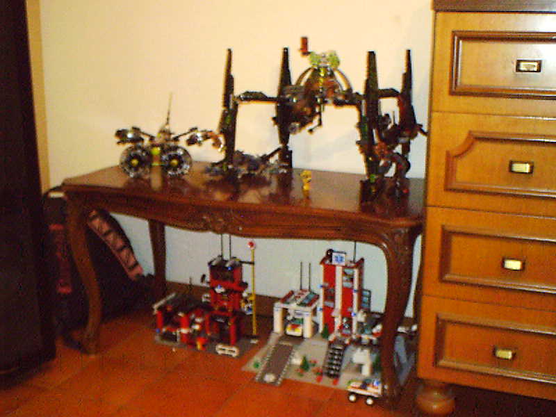 exo_force_and_lego_city_et62.jpg