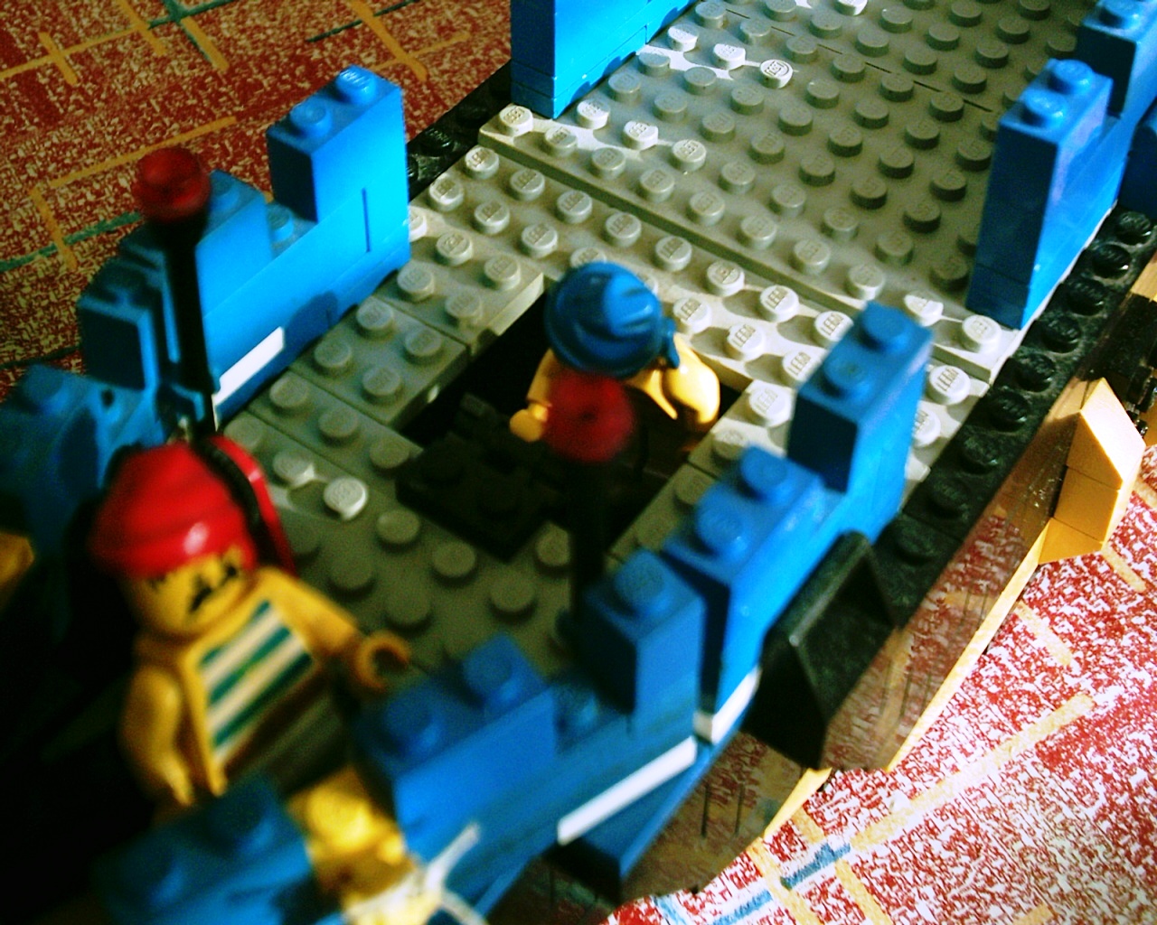 003.jpg