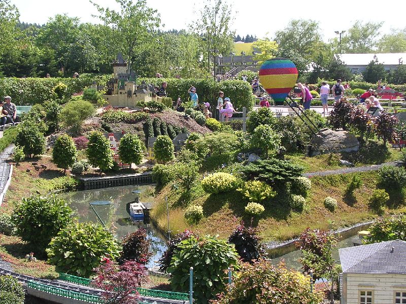 dscn2011.jpg
