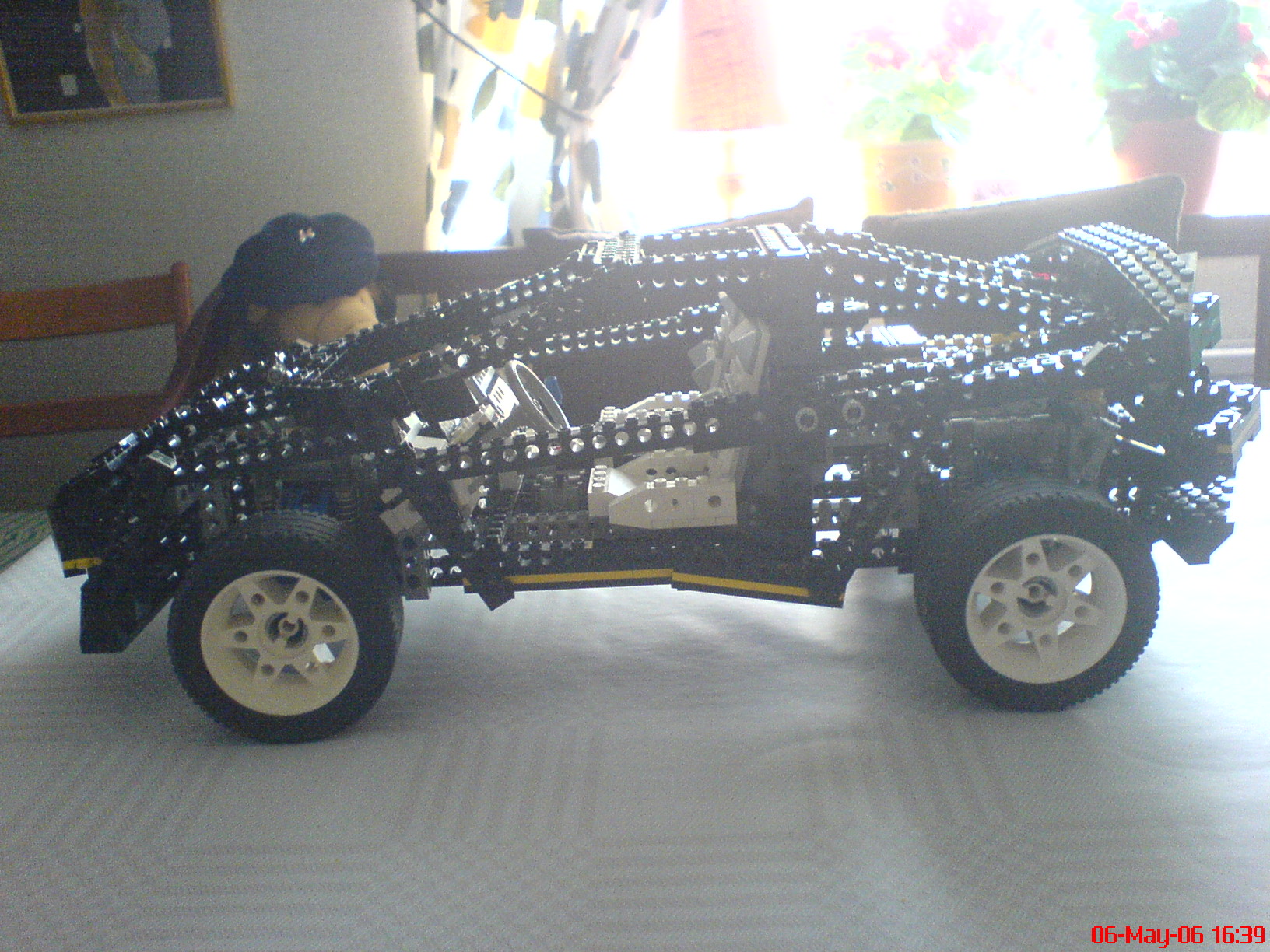 lego8880.jpg