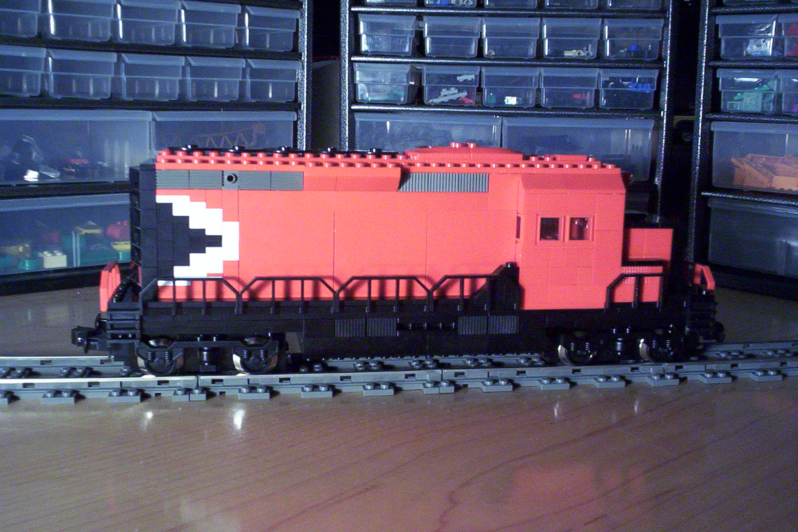 02cp-rail.jpg
