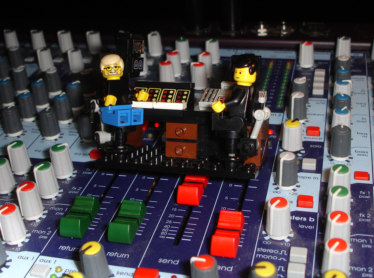 lego_on_the_sound_board.jpg