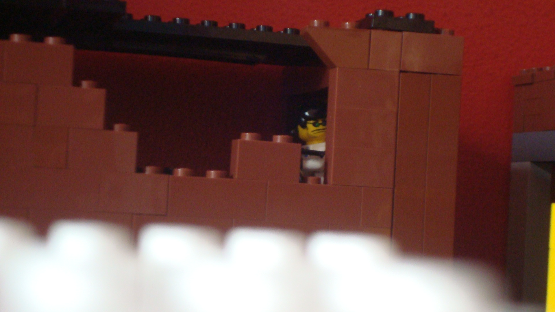 brown_building_1.jpg