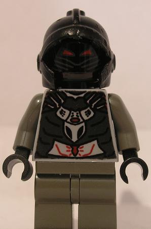 daedric_armor_different_helm.jpg