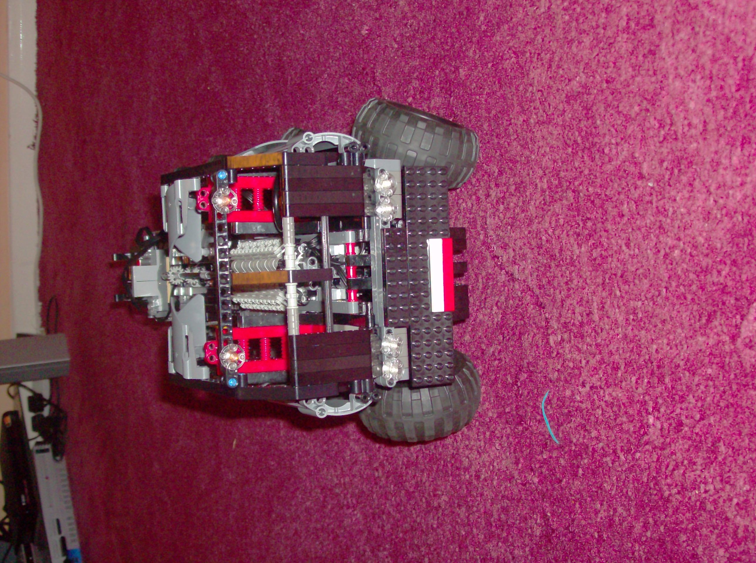 lego_rc_tatra_t813_8x8_024.jpg