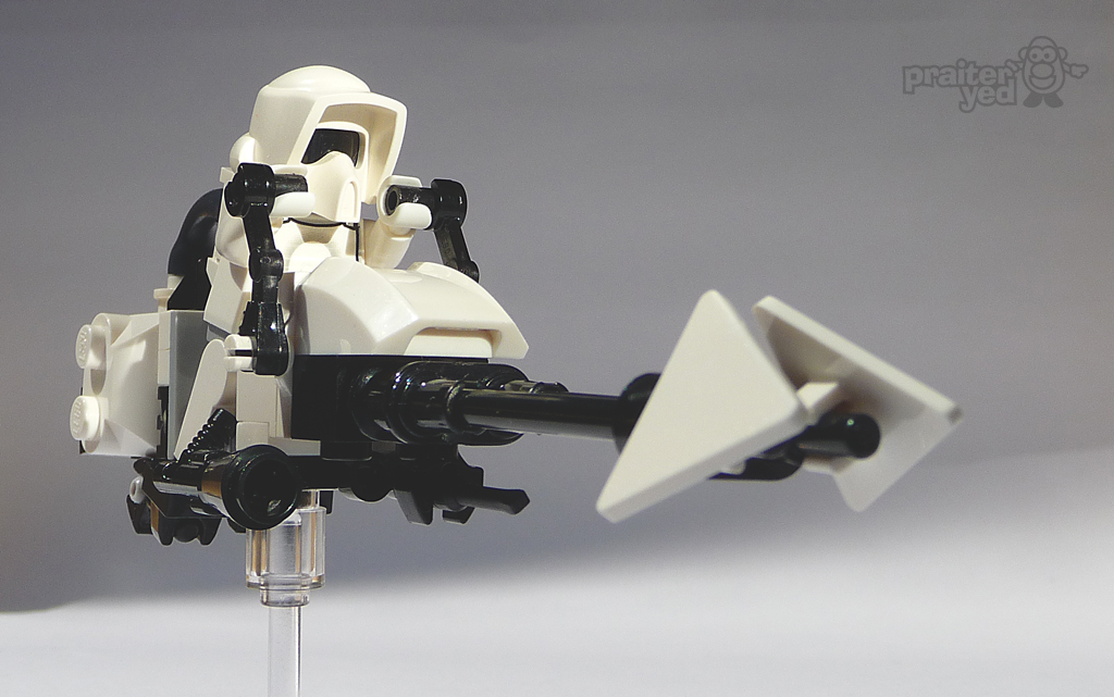04_speeder_bike_hoth_r.jpg