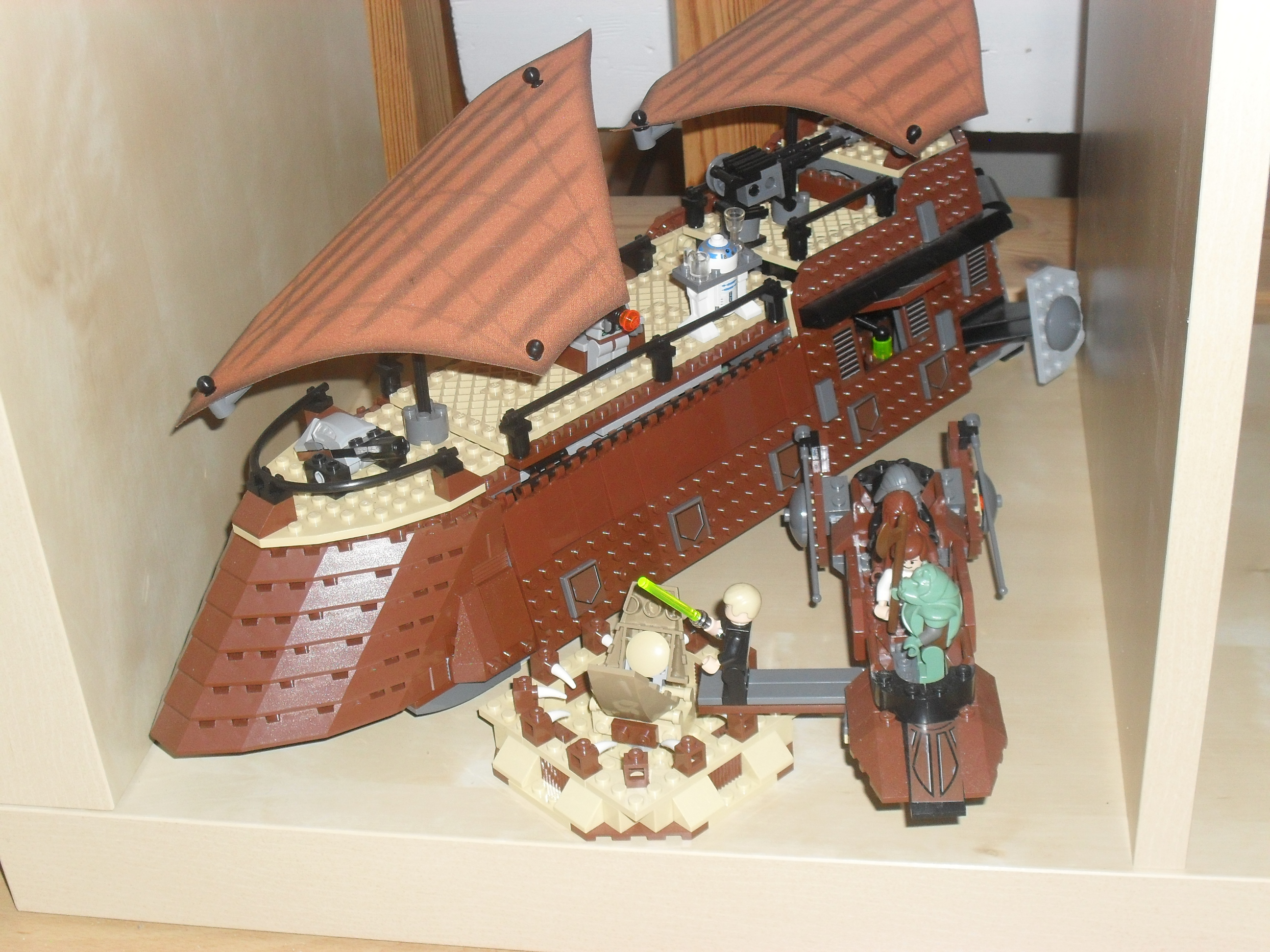 jabba_s_sail_barge_001.jpg