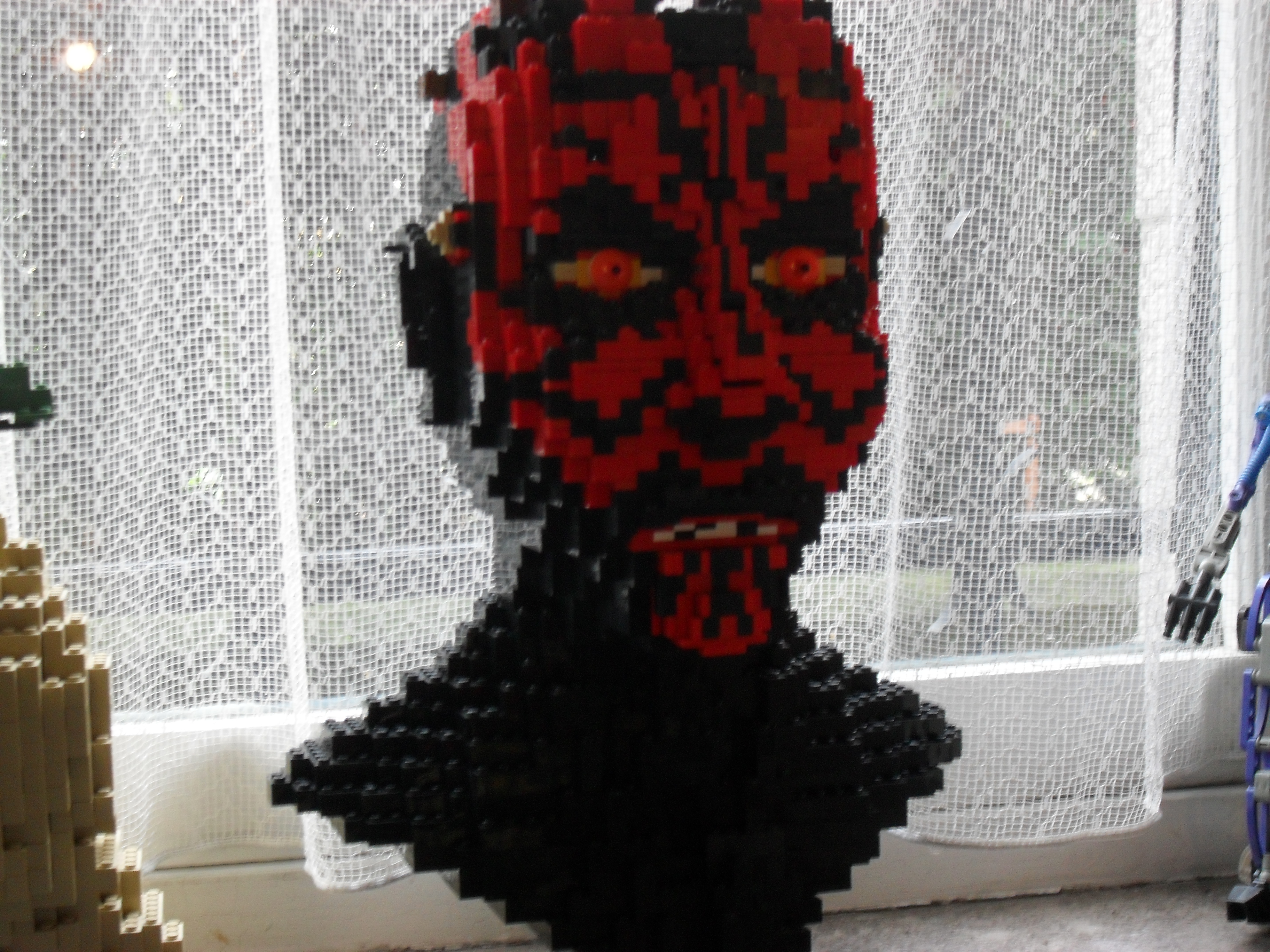 darth_maul_bust.jpg