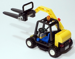 30_forklift_angle3_small.jpg